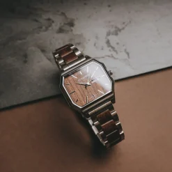 Holzkern Gaudí|DAMES Horloges|Horloges