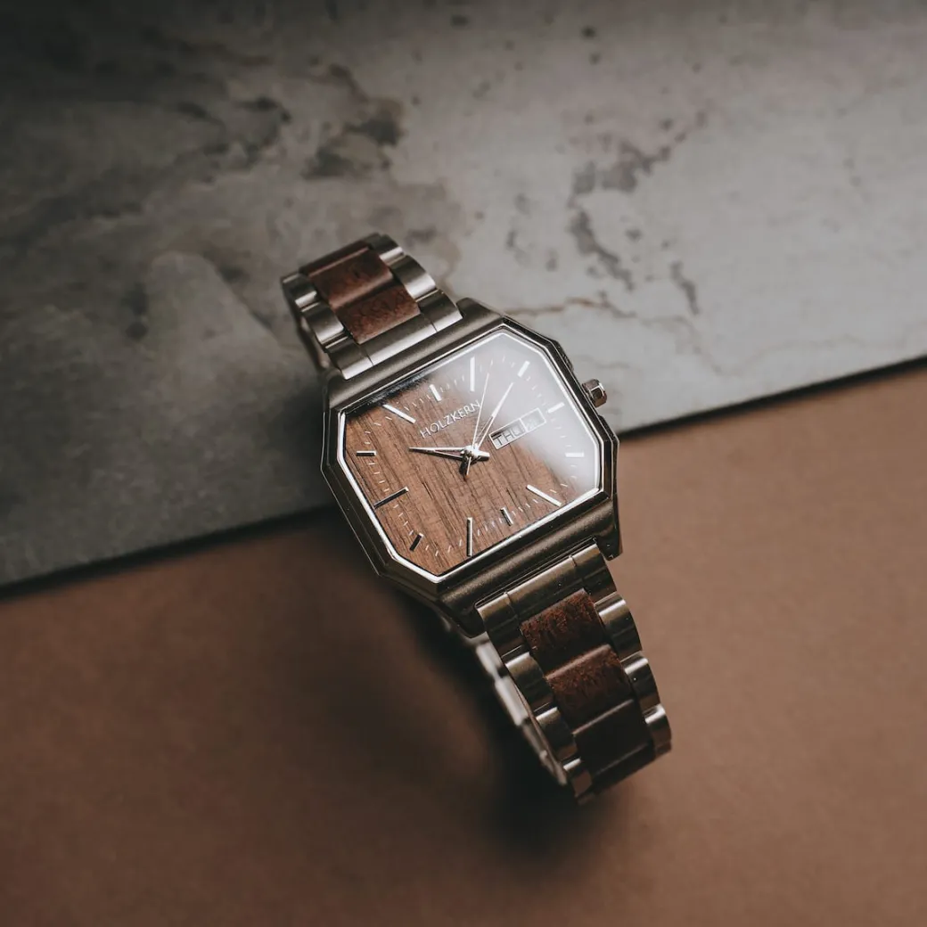 Holzkern Gaudí|DAMES Horloges|Horloges