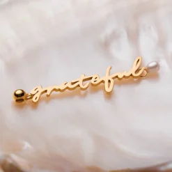 Holzkern Grateful-Charm|DAMES Charms|Sieraden