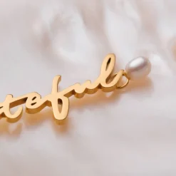 Holzkern Grateful-Charm|DAMES Charms|Sieraden