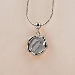 Holzkern Letterbedel A-Z|DAMES Charms|Sieraden
