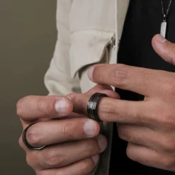 Holzkern Numerary Ring|Heren Ringen|Sieraden