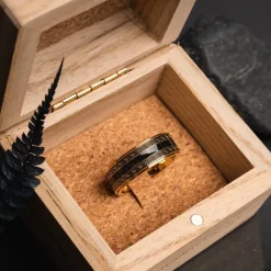 Holzkern Numerary Ring|Heren Ringen|Sieraden
