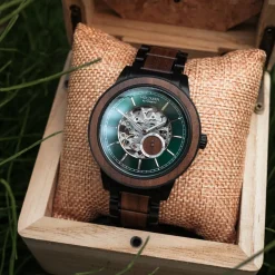 Holzkern Sigiriya|Heren Horloges