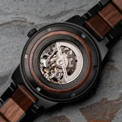 Holzkern Sigiriya|Heren Horloges